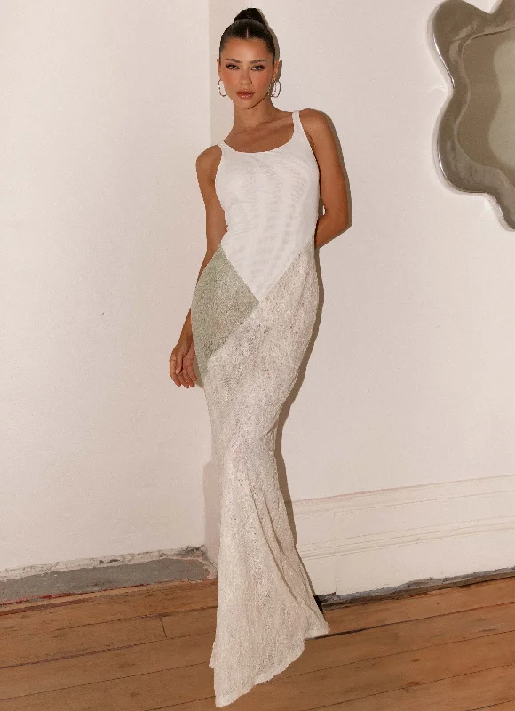 Overstock Twilight Dreams Maxi Dress - Ivory