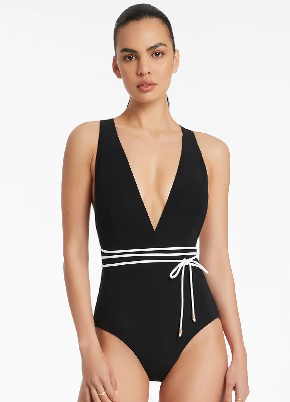 Seasonal Sale Jetset Plunge One Piece - Black