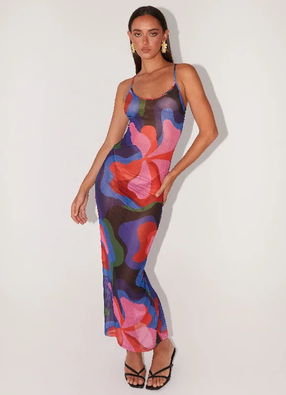 Super Deal Love On The Run Maxi Dress - Floral Fantasy