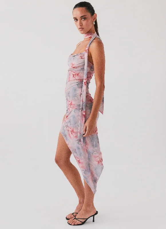 Blowout Sale In Your Dreams Midi Dress - Chantilly Floral