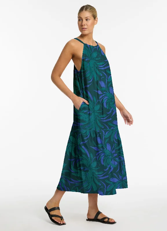 Weekend Deal Queen Of The Night Tiered Halter Maxi Dress - Azul