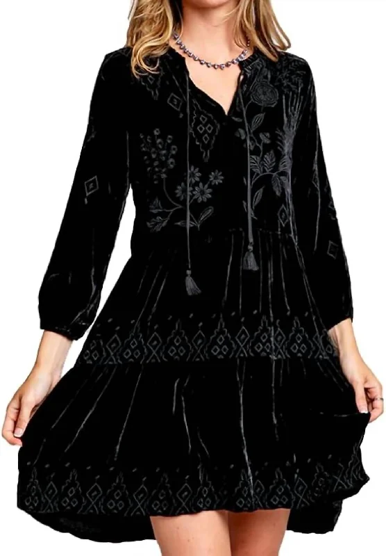 Special Discount Ivey Tier Dress In Black