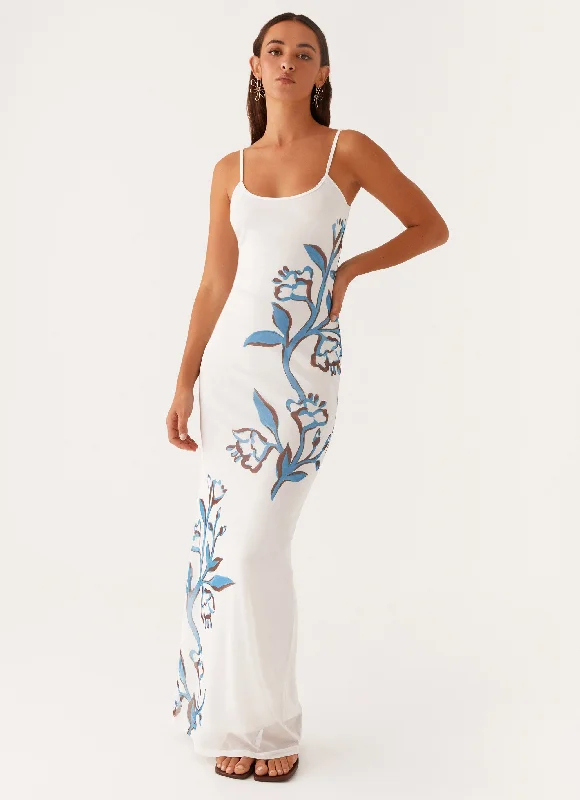 Must-Have Deals Orla Maxi Dress - Blue Floral