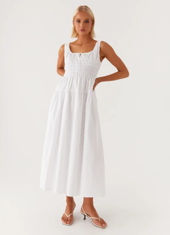 Take Advantage Jacintha Midi Dress - White