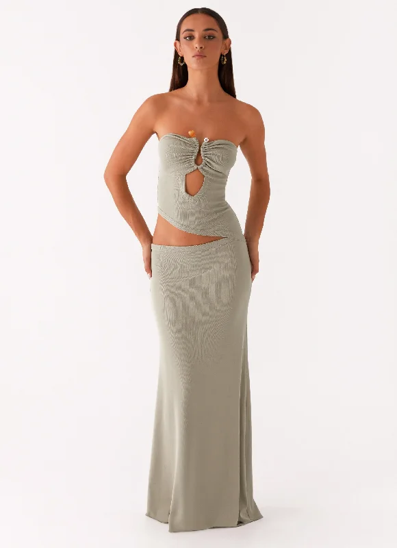 Daily Deals Wild Roses Maxi Dress - Sage