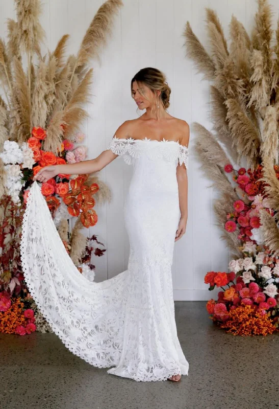 Year-End Sale Grace Loves Lace Cien