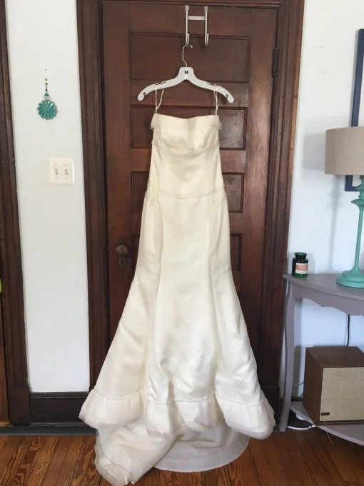 Big Discounts Vera Wang Organza Mermaid with Tulle Accents