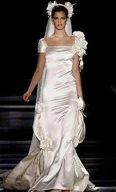 Members Only Pronovias Valentino for Pronovias Dariana