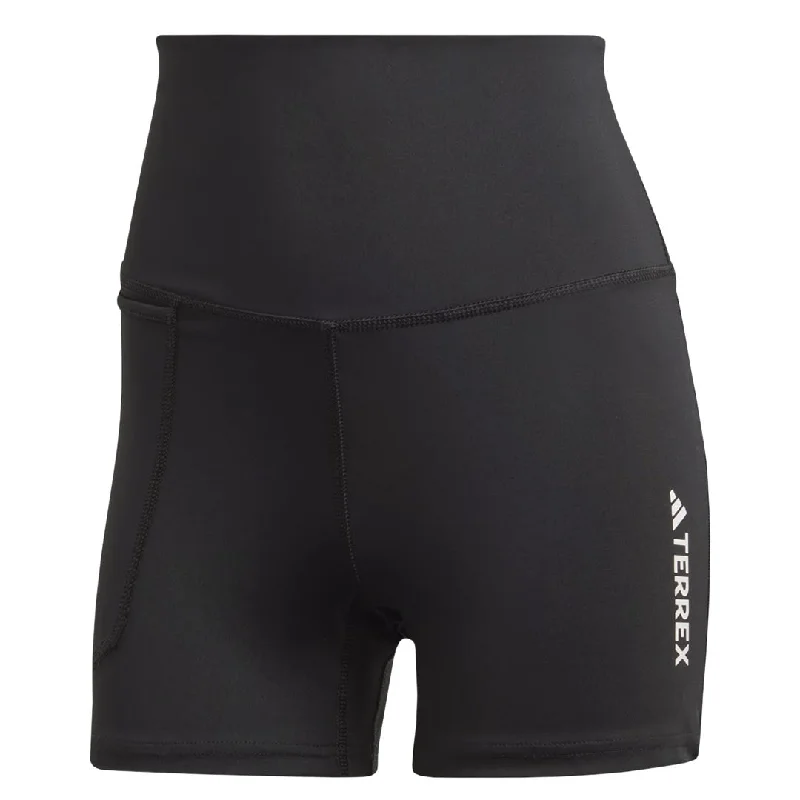 Overstock adidas - Women's Terrex Multi Shorts (HZ1378)