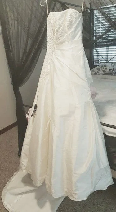 Bargain Bin Maggie Sottero Adena J1032