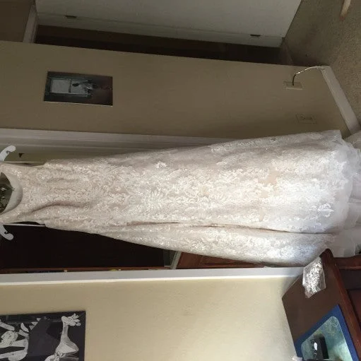 Friends and Family Sale Oleg Cassini G653