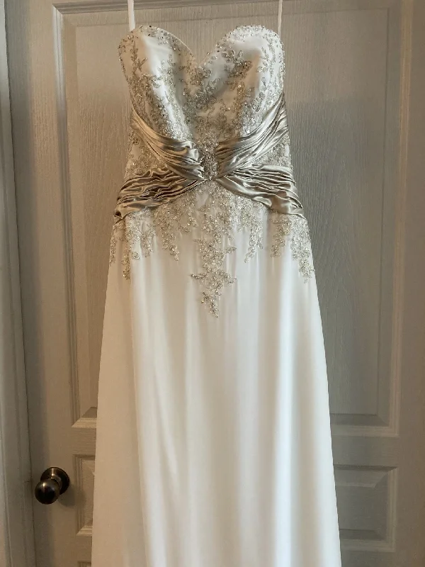 Exclusive Access Evelyn Bridal 31 #2100
