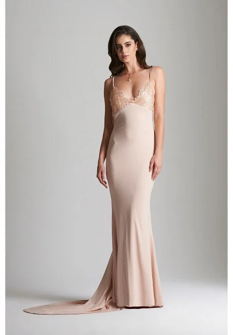 Year-End Clearance Vera Wang Helena Gown From Eve Vardar