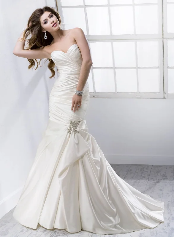 Instant Savings Maggie Sottero CAMPBELL/4SW813