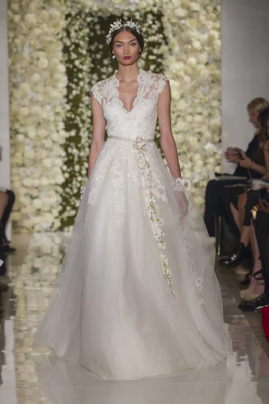 Price Break Reem Acra I'm Engaged