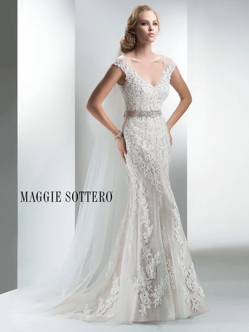 Markdowns Maggie Sottero Lucinda
