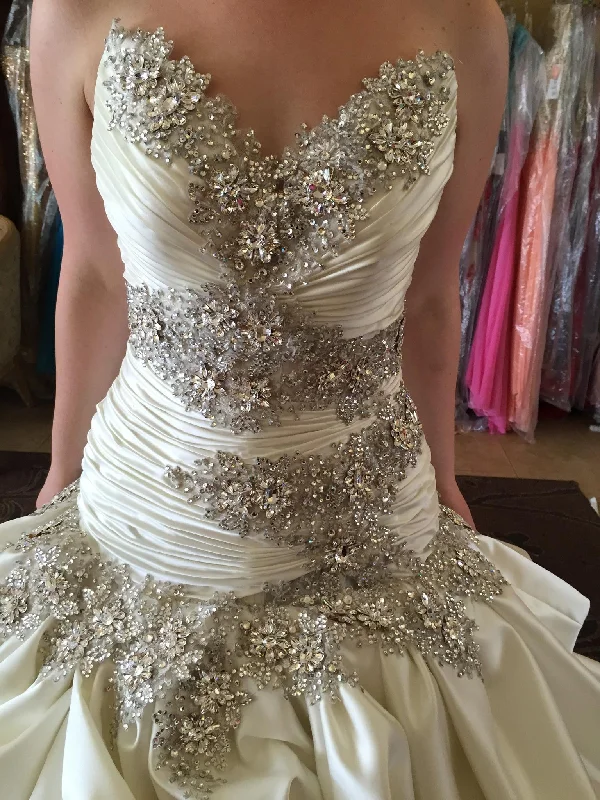 Price Reduction Galit Couture 620