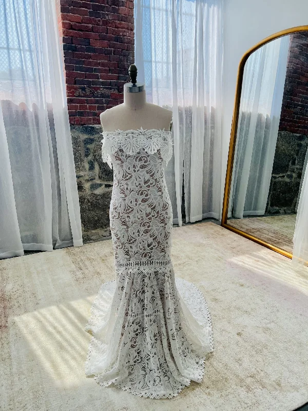Time-Limited Offer Grace Loves Lace Cien