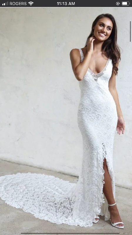 Today’s Deal Grace Loves Lace Gia