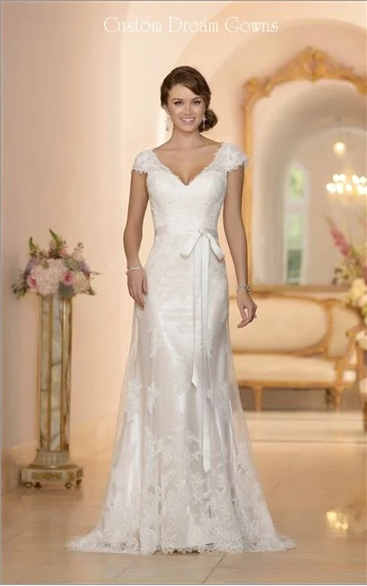 Clearance Sale Essense of Australia Stella York / 5974
